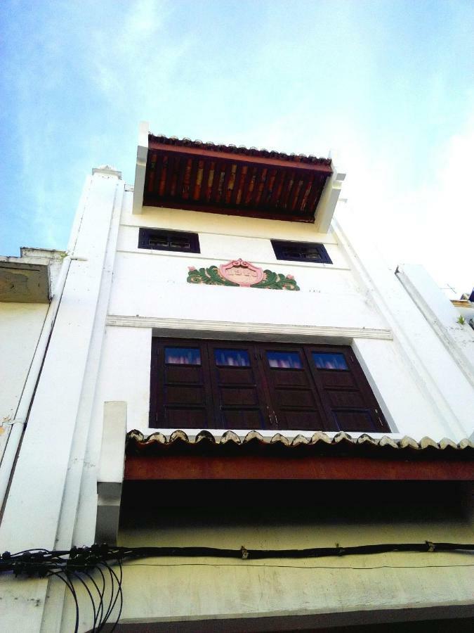 Happy Sweet Residence Malacca Jonker Walk Exterior photo